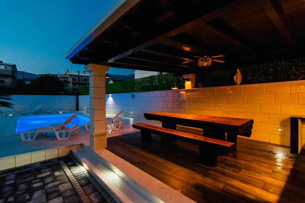Villa Aurora Kaštela
